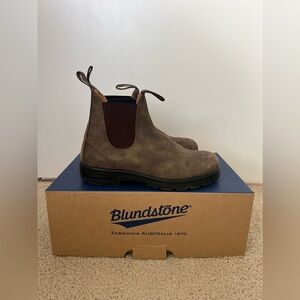 Blundstone Chelsea Boots